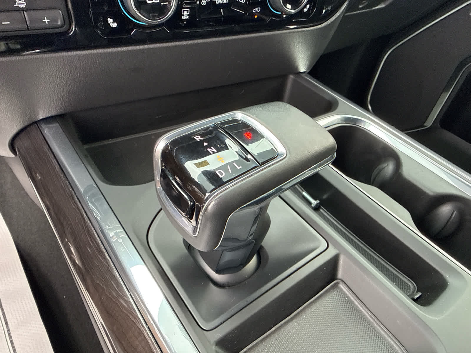 Certified 2023 Chevrolet Silverado 1500 LTZ w/ Z71 Off-Road Package AWD/4WD image 20