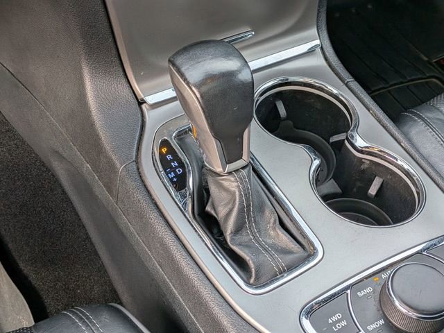 Used 2020 Jeep Grand Cherokee Overland image 24