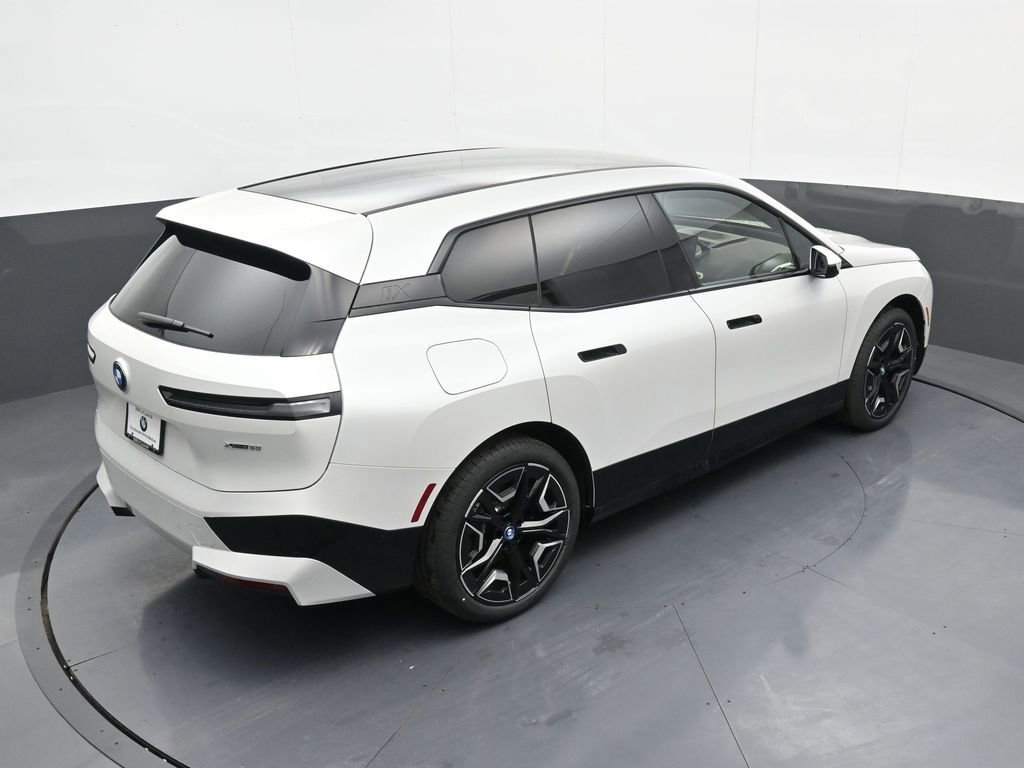 New 2025 BMW iX xDrive50 image 37