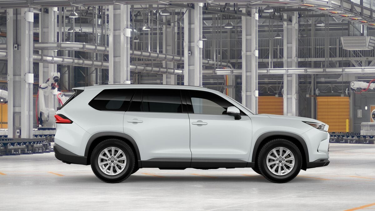 New 2026 Toyota Grand Highlander XLE FWD image 12