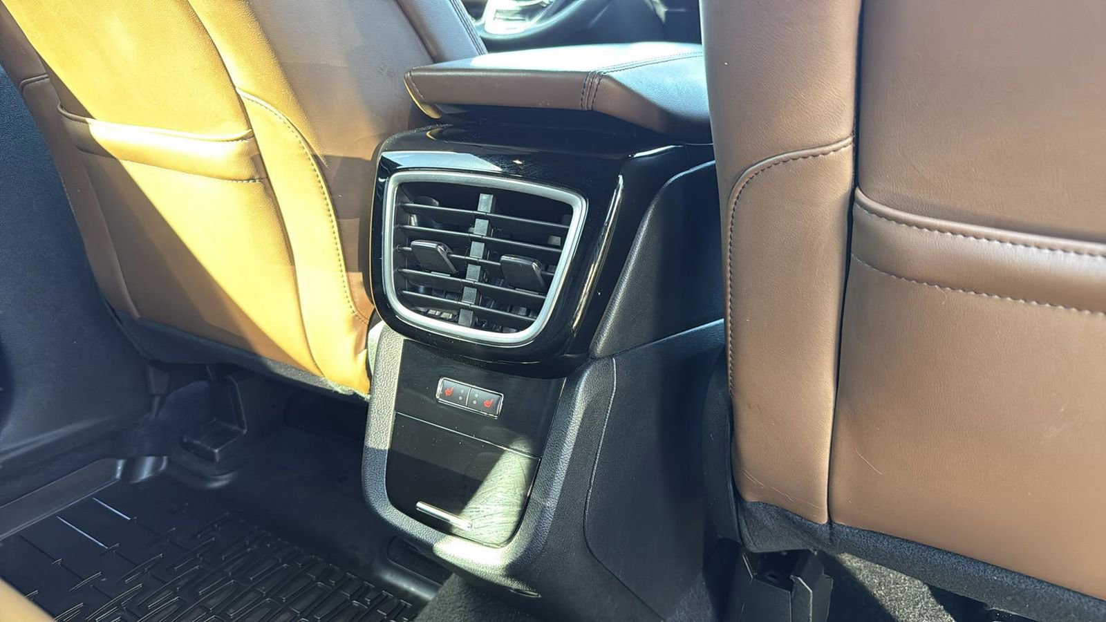 Certified 2022 Lincoln Nautilus Reserve image 28