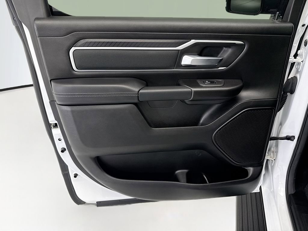 Used 2025 RAM 1500 Big Horn AWD/4WD image 24