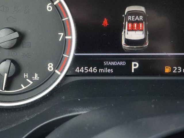 Used 2023 Nissan Rogue SV image 30