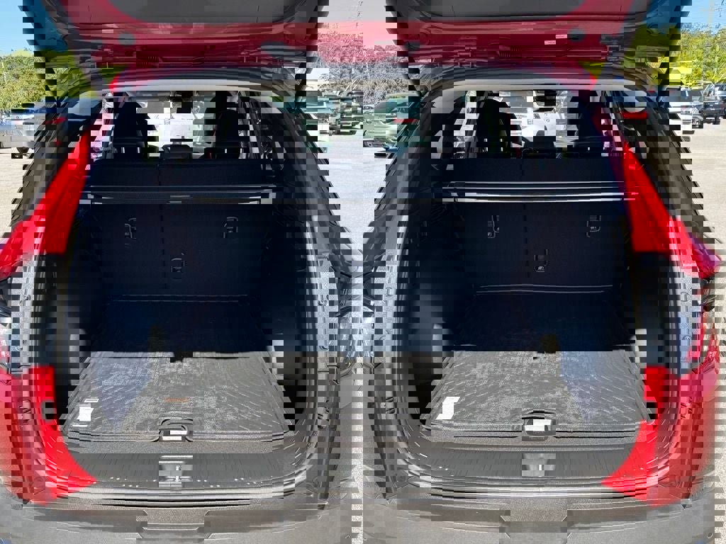 Used 2025 Hyundai Tucson Limited image 14