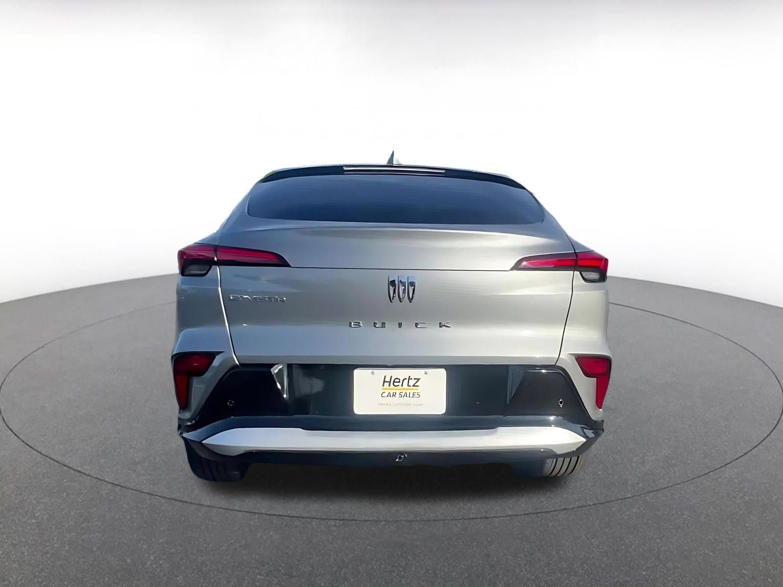 Used 2025 Buick Envista Sport Touring image 12
