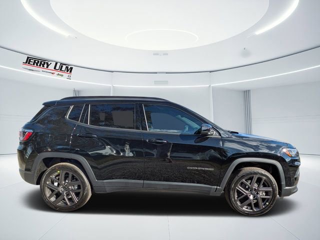 New 2026 Jeep Compass Latitude w/ Sun and Sound Group image 2