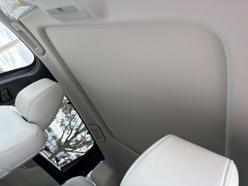 New 2026 MAZDA CX-90 3.3 Turbo w/ Premium Plus Pkg image 47