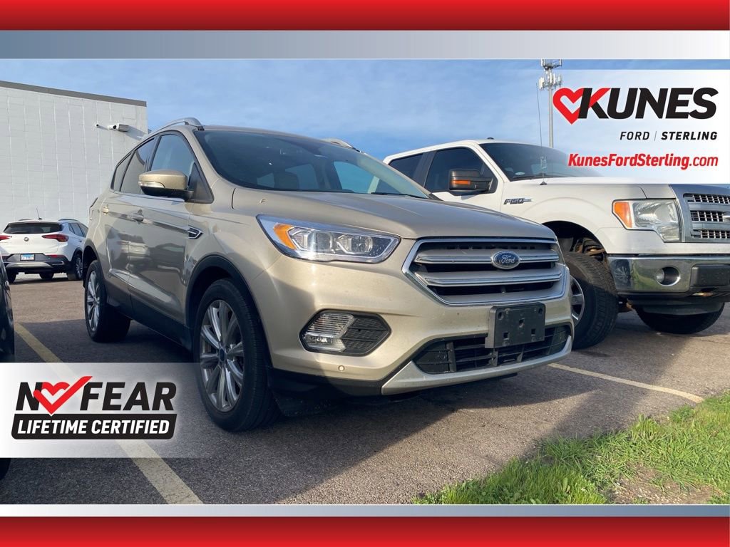 Used 2018 Ford Escape Titanium FWD image 1