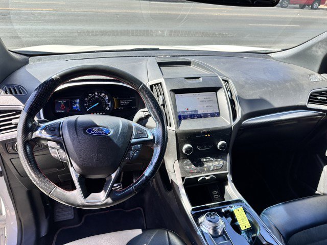 Used 2020 Ford Edge ST-Line FWD image 12
