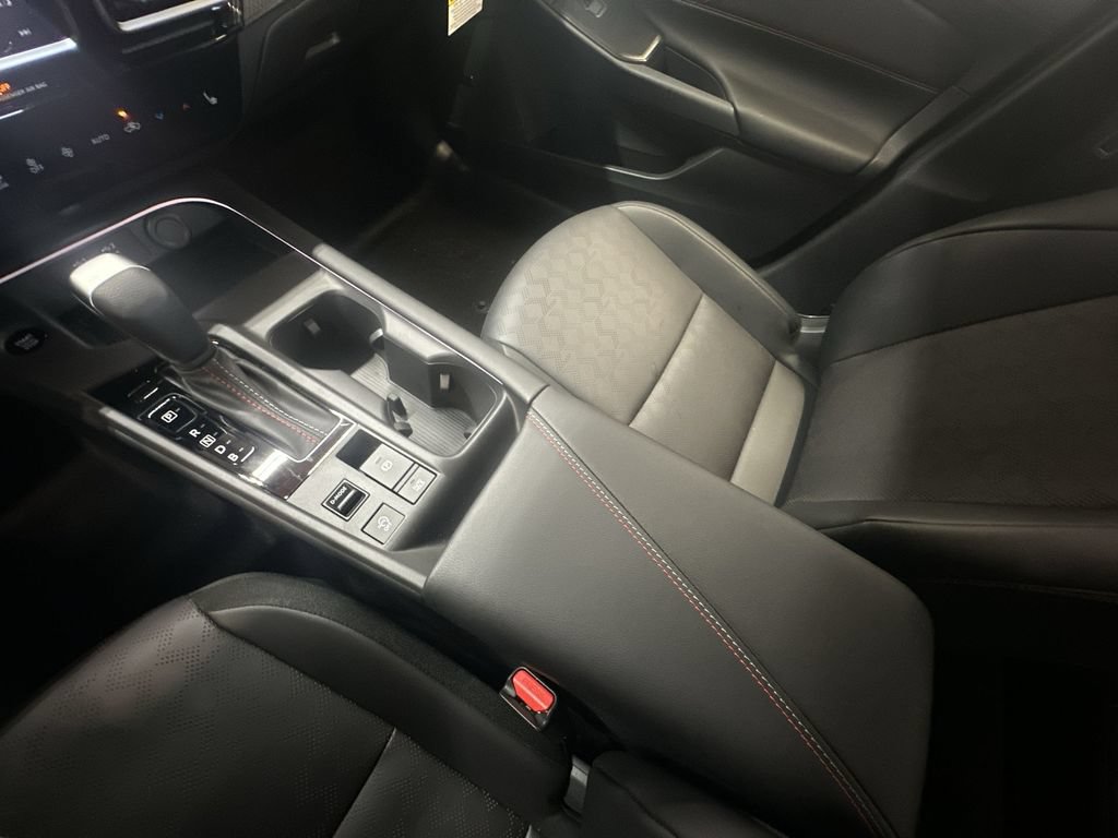 New 2026 Nissan Sentra SR w/ SR Premium Package FWD image 22