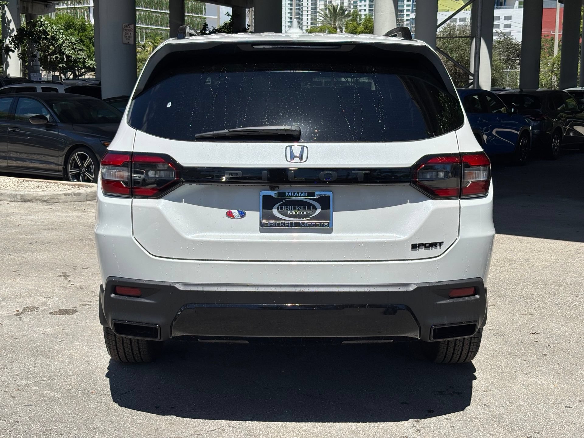 New 2026 Honda Pilot Sport image 6