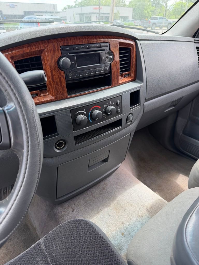 Used 2006 Dodge Ram 2500 Truck SLT w/ Quad Cab Big Horn Value Group RWD image 14