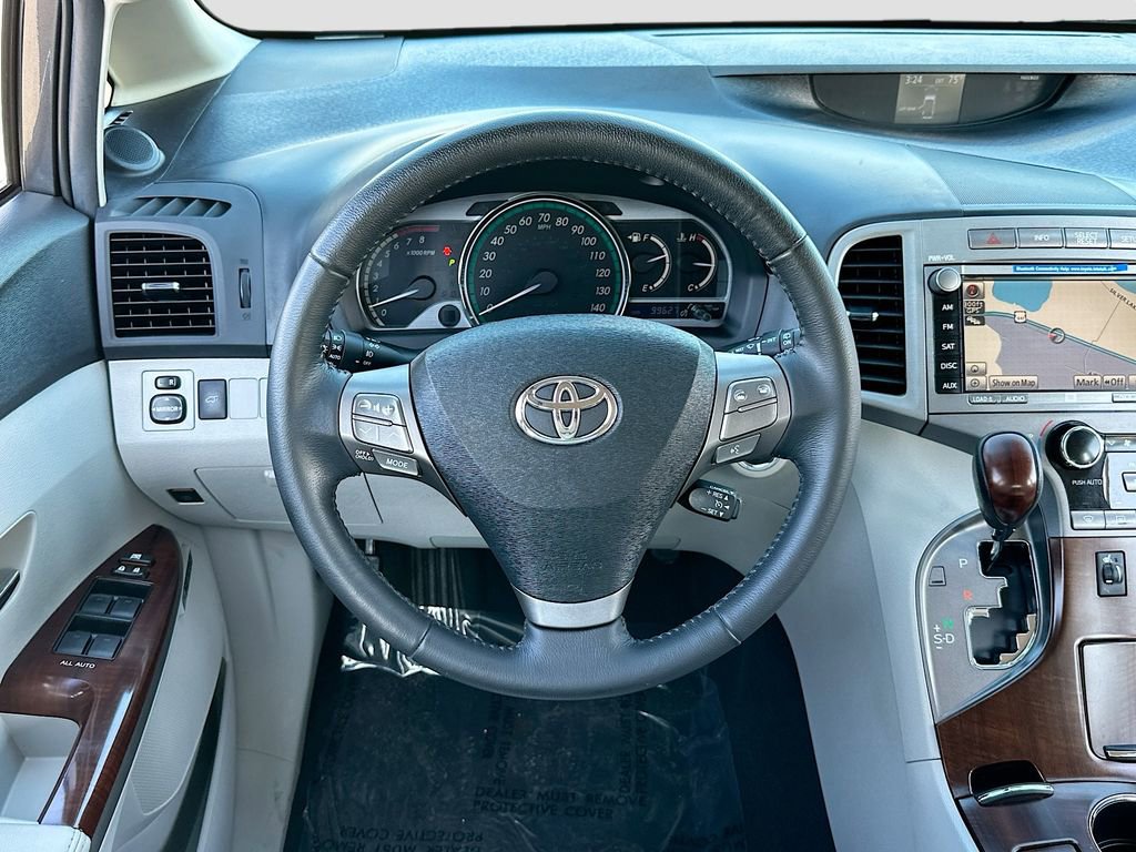 Used 2012 Toyota Venza LE image 22
