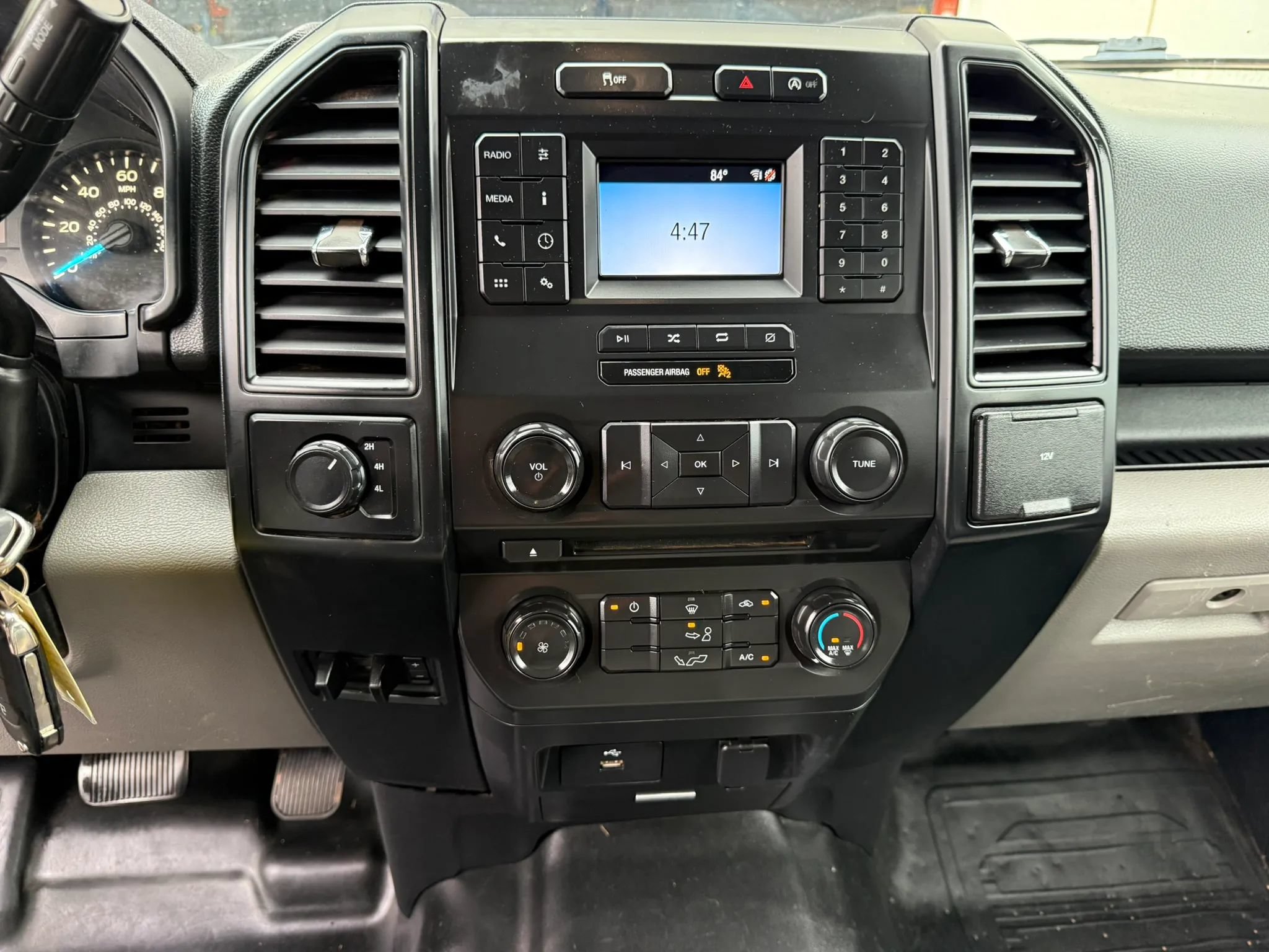 Used 2018 Ford F150 XL w/ Equipment Group 101A Mid AWD/4WD image 33