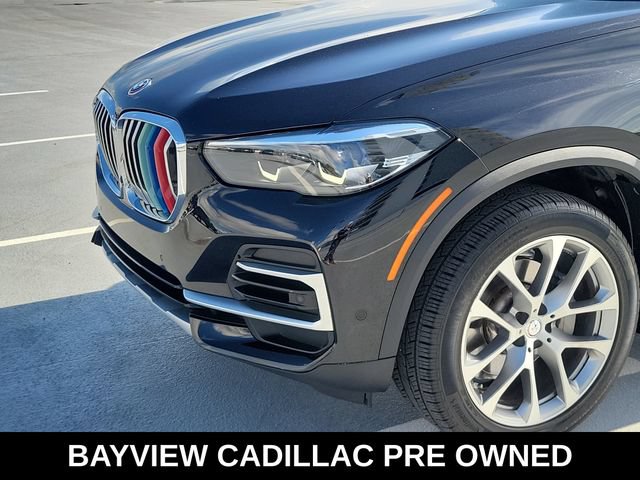 Used 2023 BMW X5 xDrive40i w/ Premium Package AWD/4WD image 9
