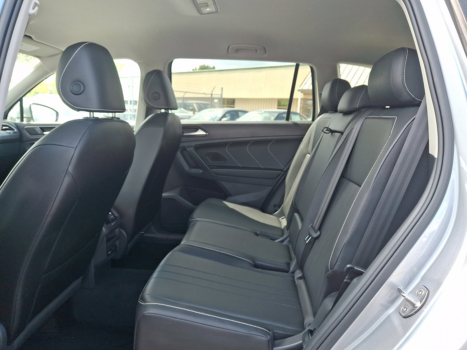 Certified 2022 Volkswagen Tiguan SE AWD/4WD image 10