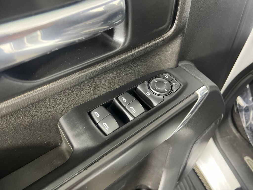 Used 2020 Chevrolet Silverado 2500 LT AWD/4WD image 17