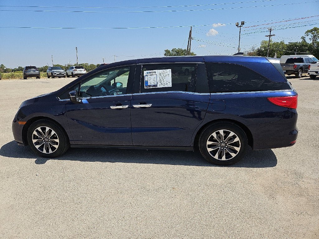 Used 2024 Honda Odyssey EX-L image 3