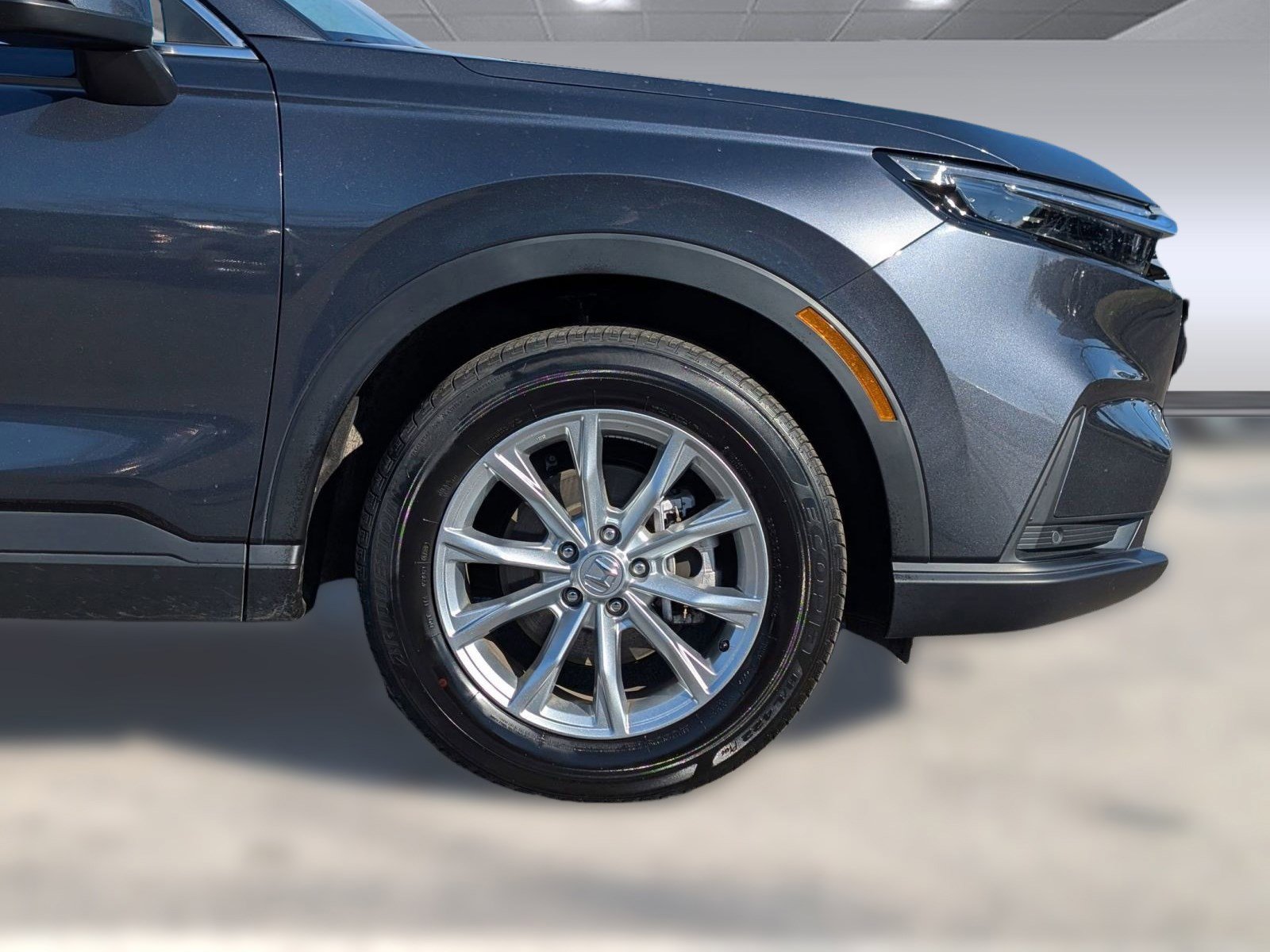 Used 2025 Honda CR-V EX-L image 12