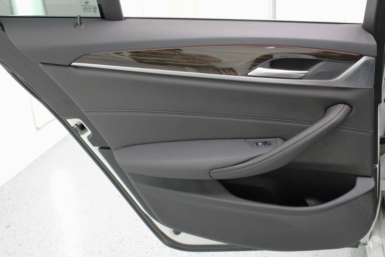 Used 2021 BMW 530i w/ Convenience Package RWD image 41