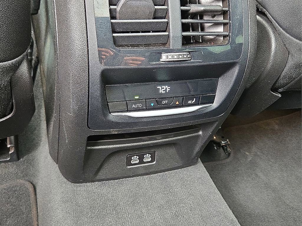 Used 2023 BMW X3 sDrive30i w/ Convenience Package image 17