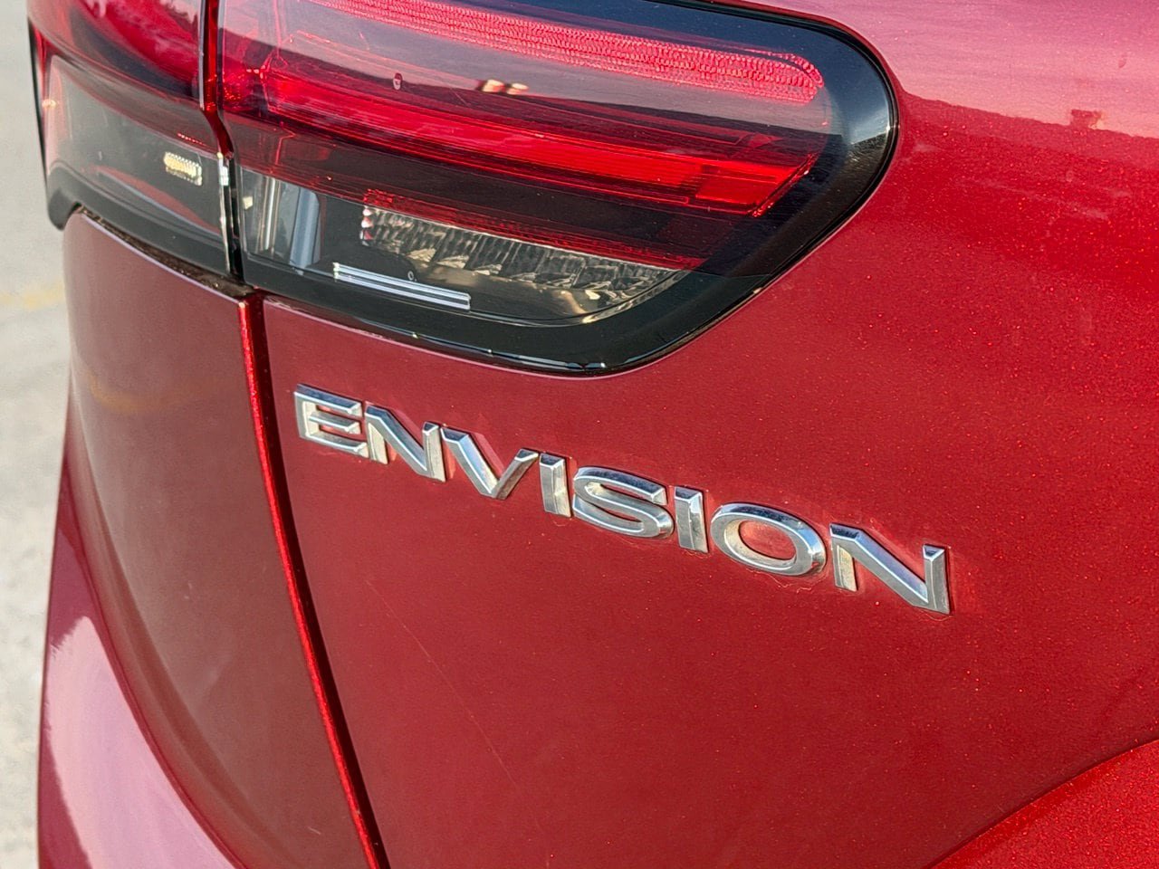 Used 2023 Buick Envision Essence FWD image 8