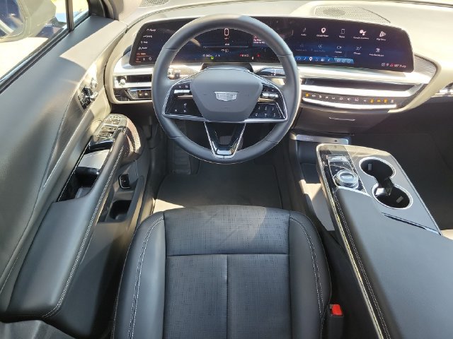 Certified 2024 Cadillac Lyriq Sport AWD/4WD image 10