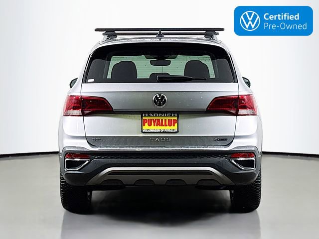 Certified 2023 Volkswagen Taos SEL image 6