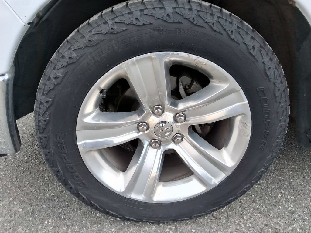 Certified 2019 RAM 1500 Tradesman w/ Chrome Appearance Group AWD/4WD image 10