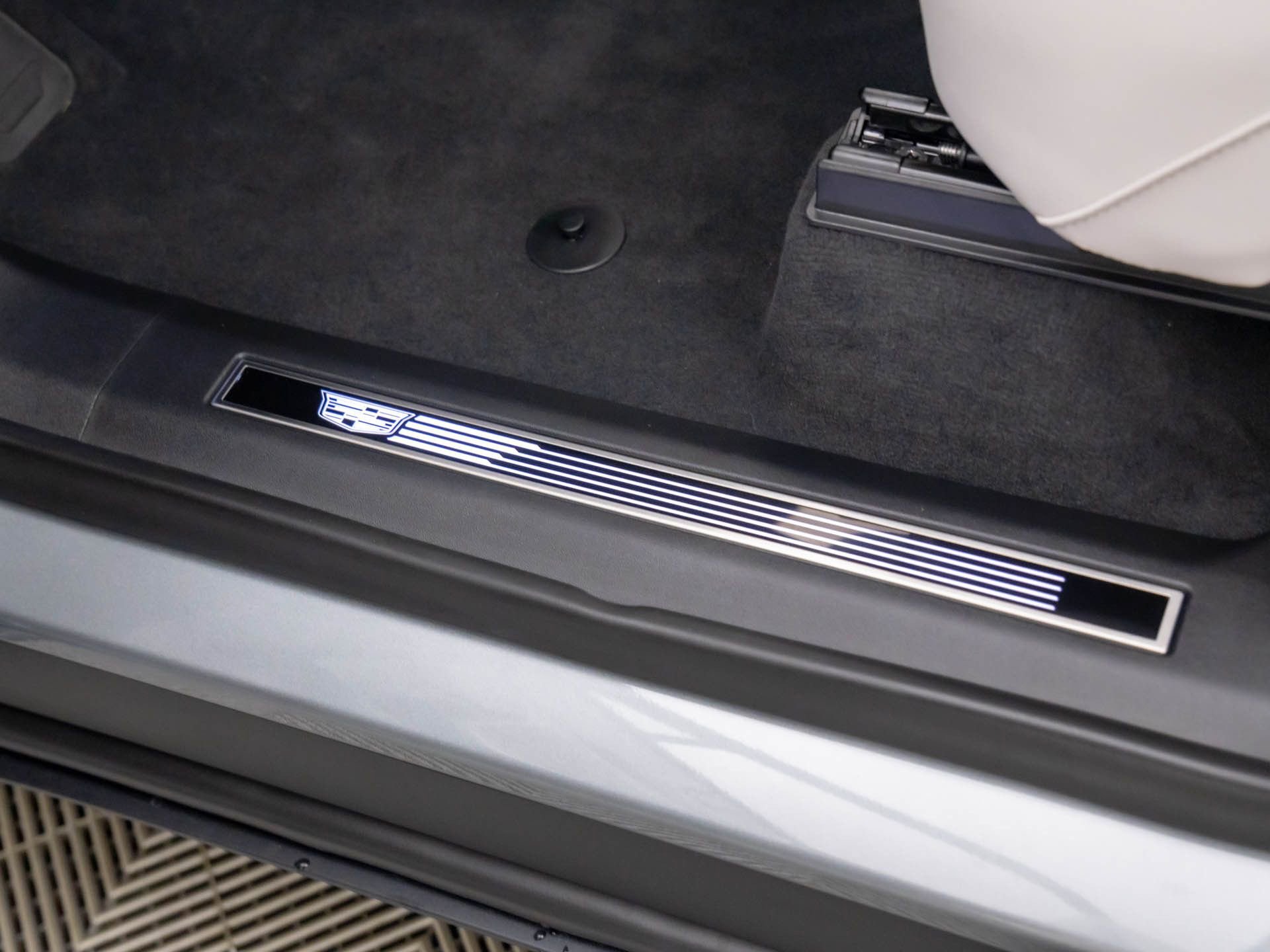 New 2026 Cadillac Vistiq Sport w/ LPO, Floor Liner Package image 16