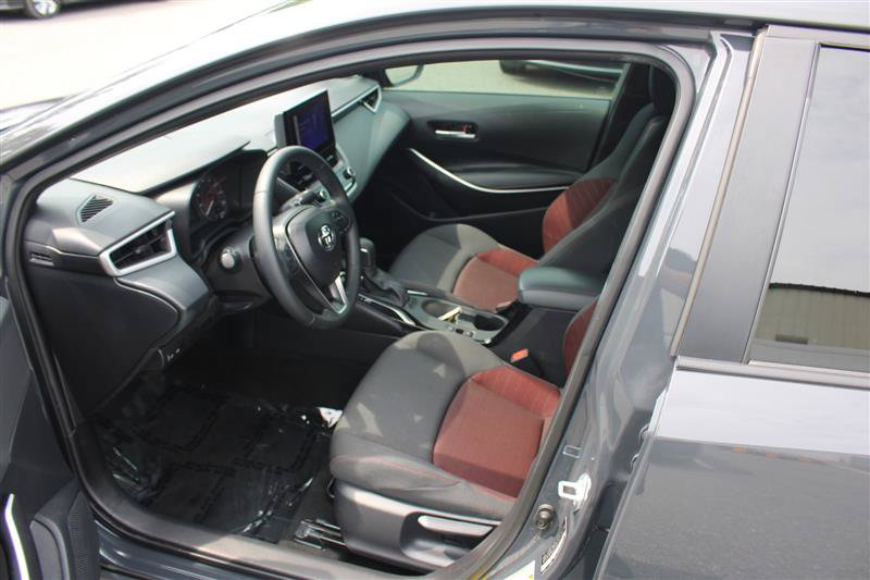 Used 2025 Toyota Corolla SE FWD image 10