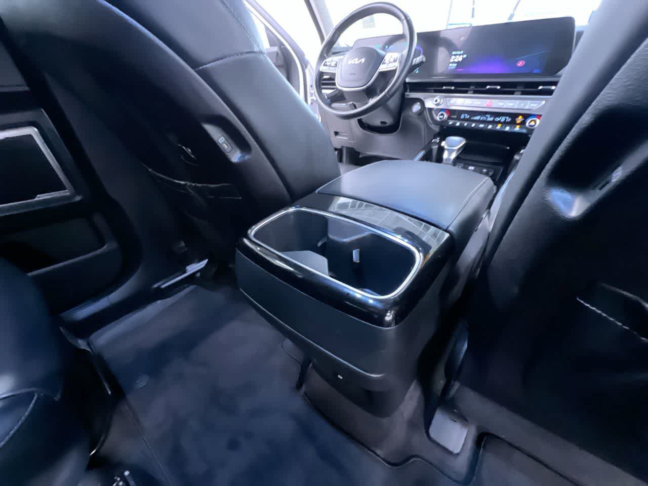 Used 2025 Kia Telluride S FWD image 41