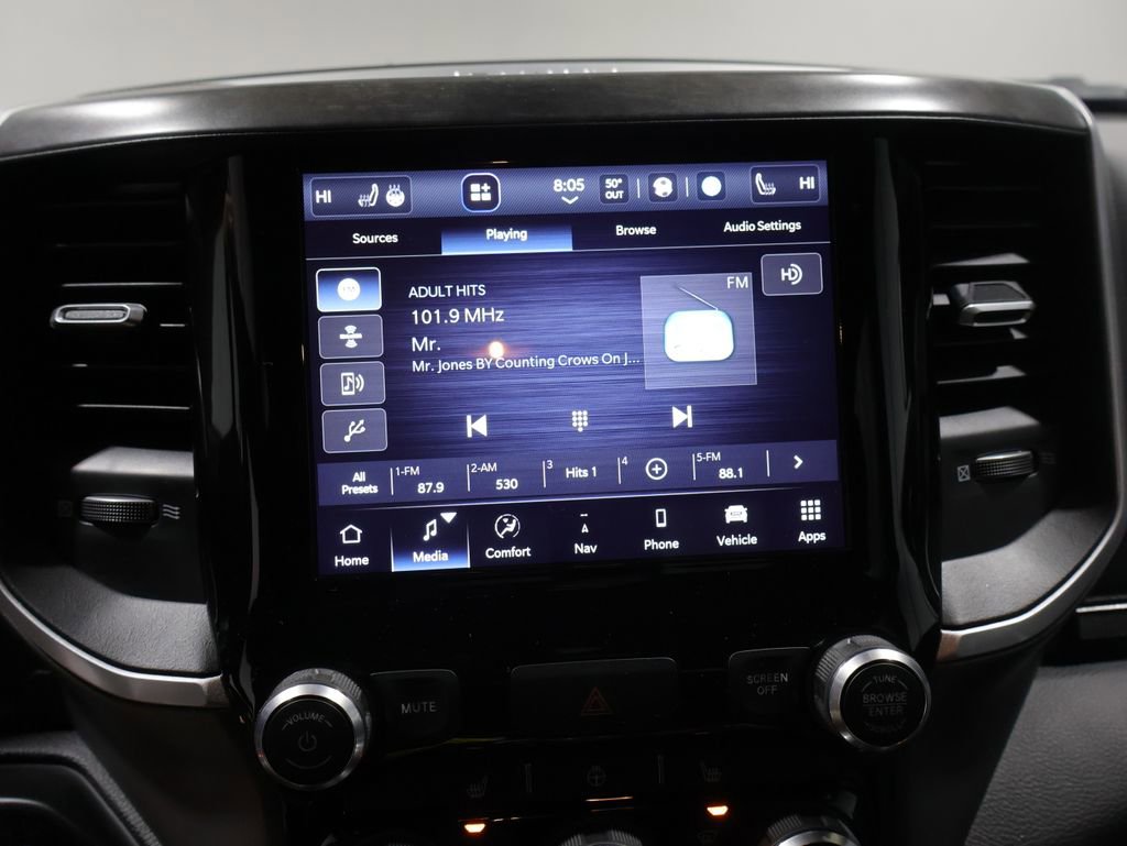 Certified 2023 RAM 1500 Big Horn image 29