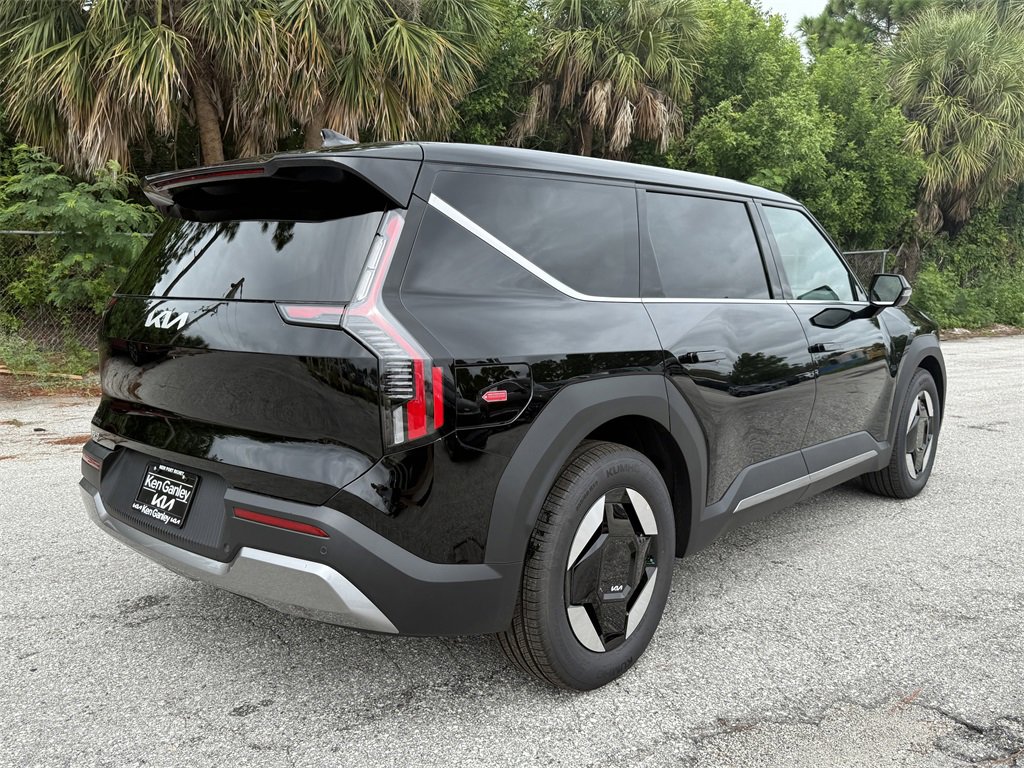 New 2026 Kia EV9 Light image 4