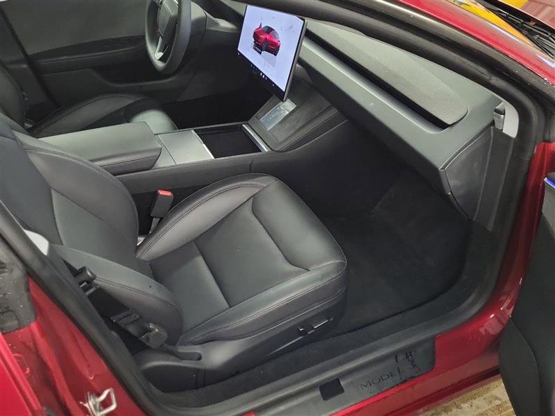 Used 2024 Tesla Model 3 image 4