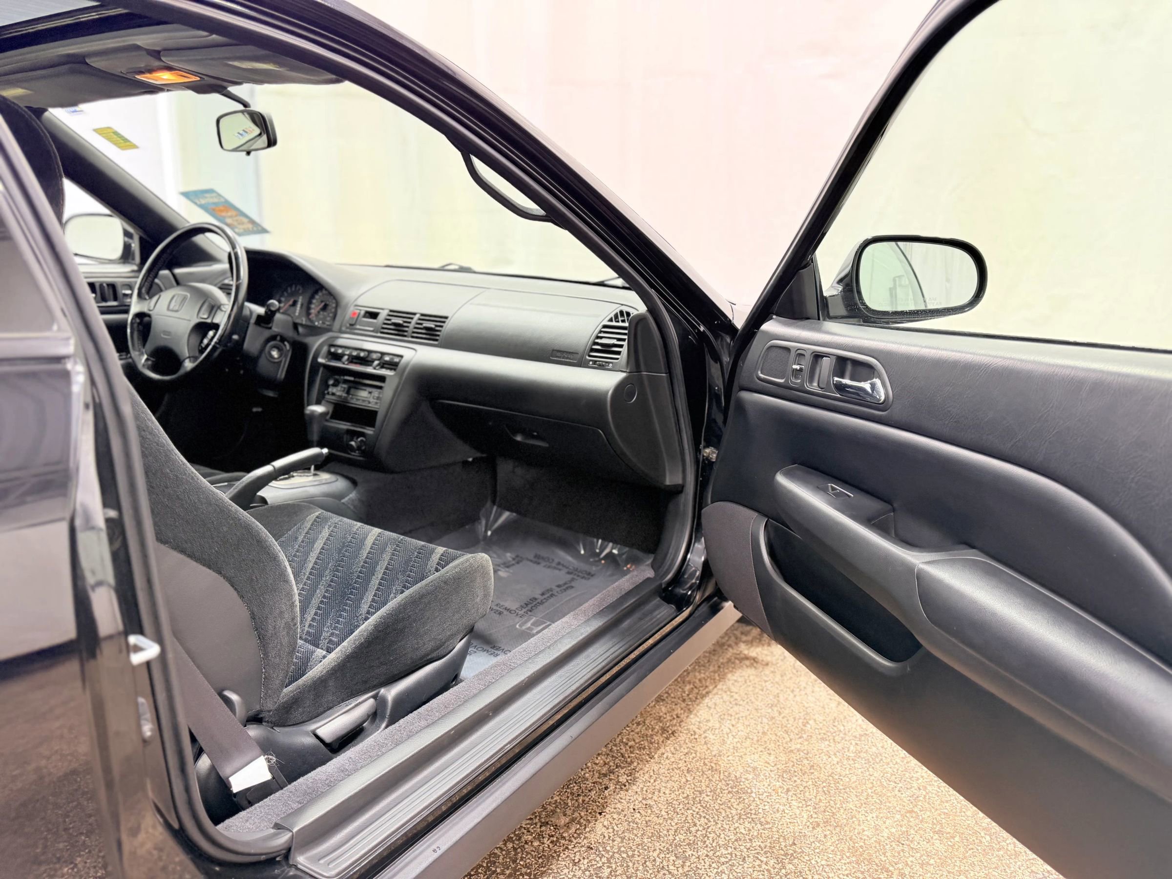 Used 2000 Honda Prelude image 25