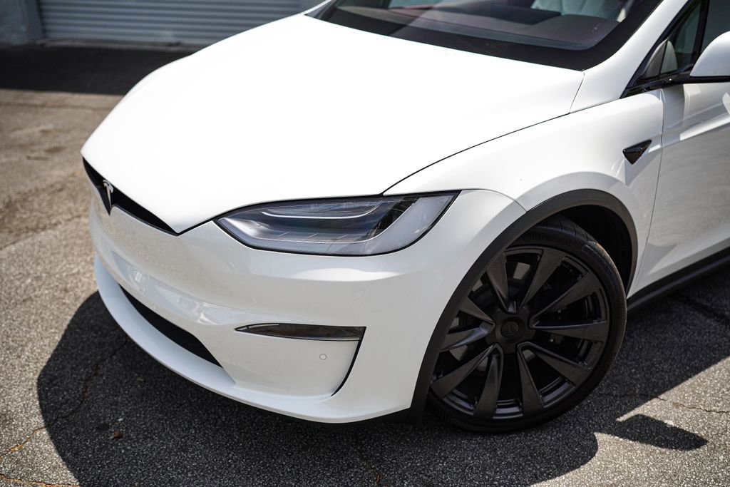 Used 2022 Tesla Model X Plaid AWD/4WD image 2