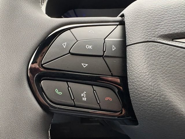 New 2027 Chrysler Pacifica Limited FWD image 23