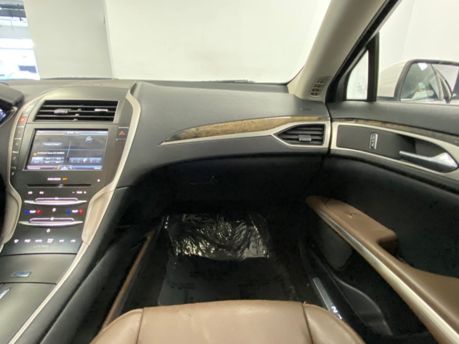 Used 2016 Lincoln MKZ AWD w/ Equipment Group 300A Reserve image 26