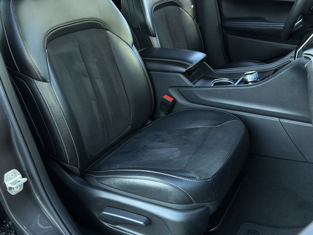 Used 2024 Jeep Grand Cherokee Altitude AWD/4WD image 32