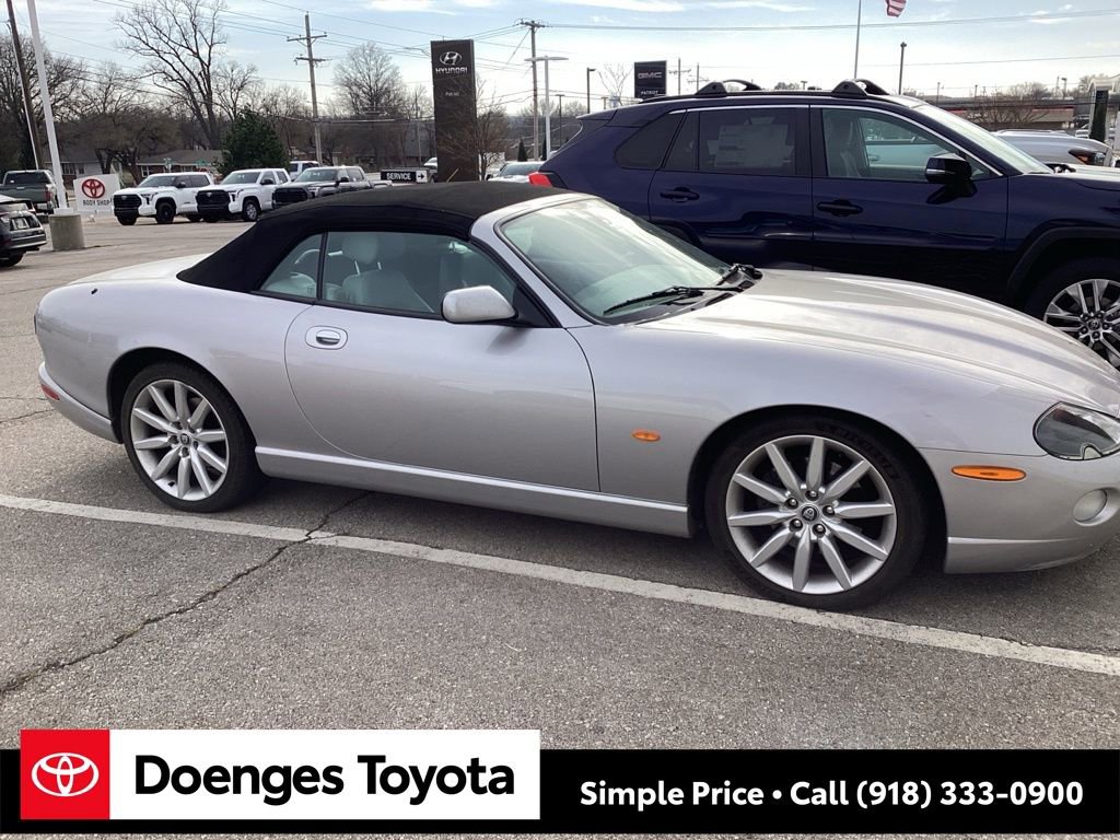 Used 2005 Jaguar XK8 Convertible image 4