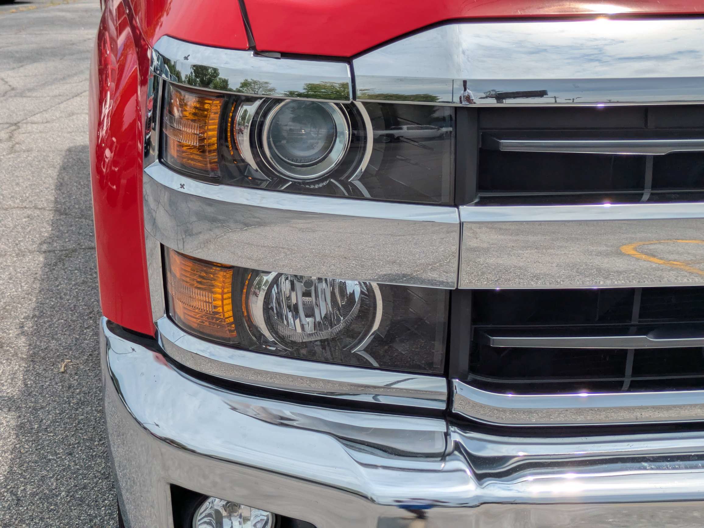 Used 2018 Chevrolet Silverado 2500 LTZ w/ Duramax Plus Package AWD/4WD image 10