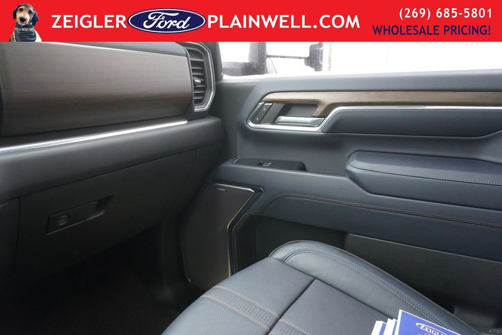 Used 2024 Chevrolet Silverado 2500 High Country image 31