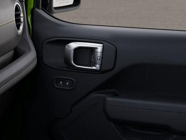 New 2025 Jeep Gladiator Sport image 25