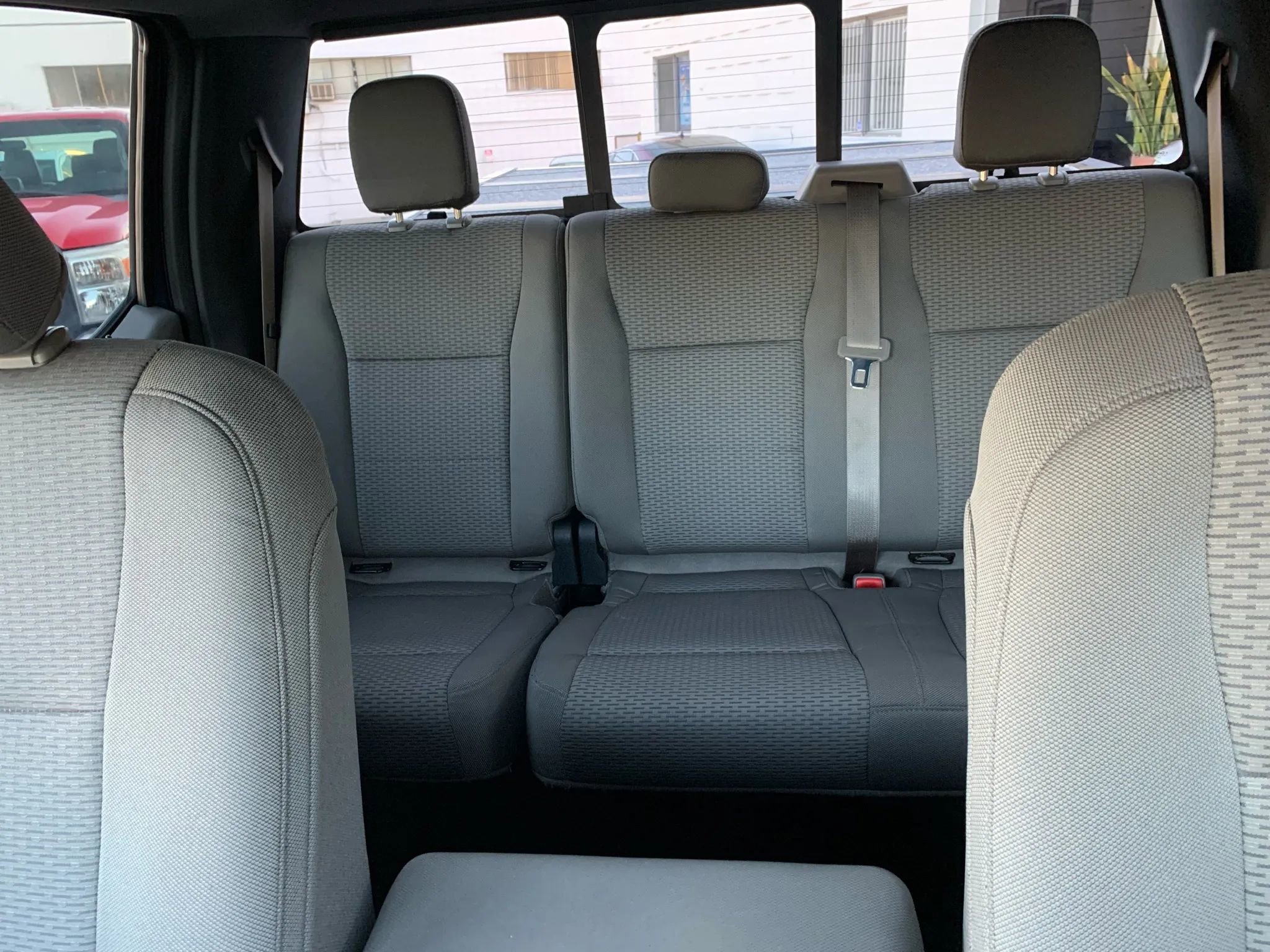 Used 2015 Ford F150 XLT w/ Equipment Group 302A Luxury image 23