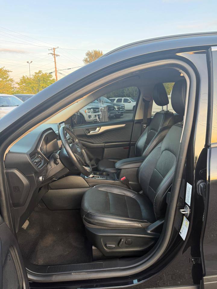 Used 2020 Ford Escape SEL AWD/4WD image 14