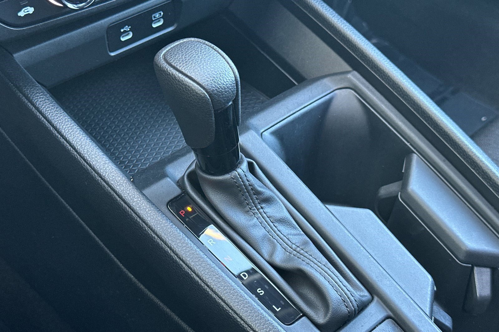 Used 2023 Honda Accord EX image 18