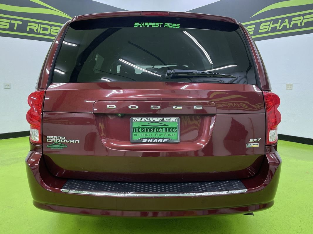 Used 2018 Dodge Grand Caravan SXT image 8