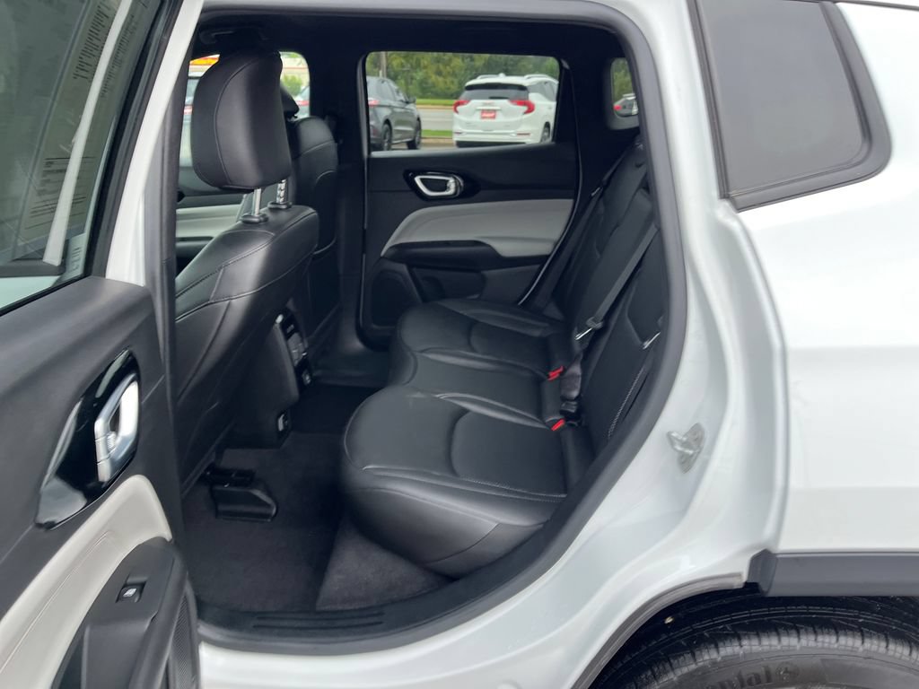 Used 2026 Jeep Compass Limited AWD/4WD image 27