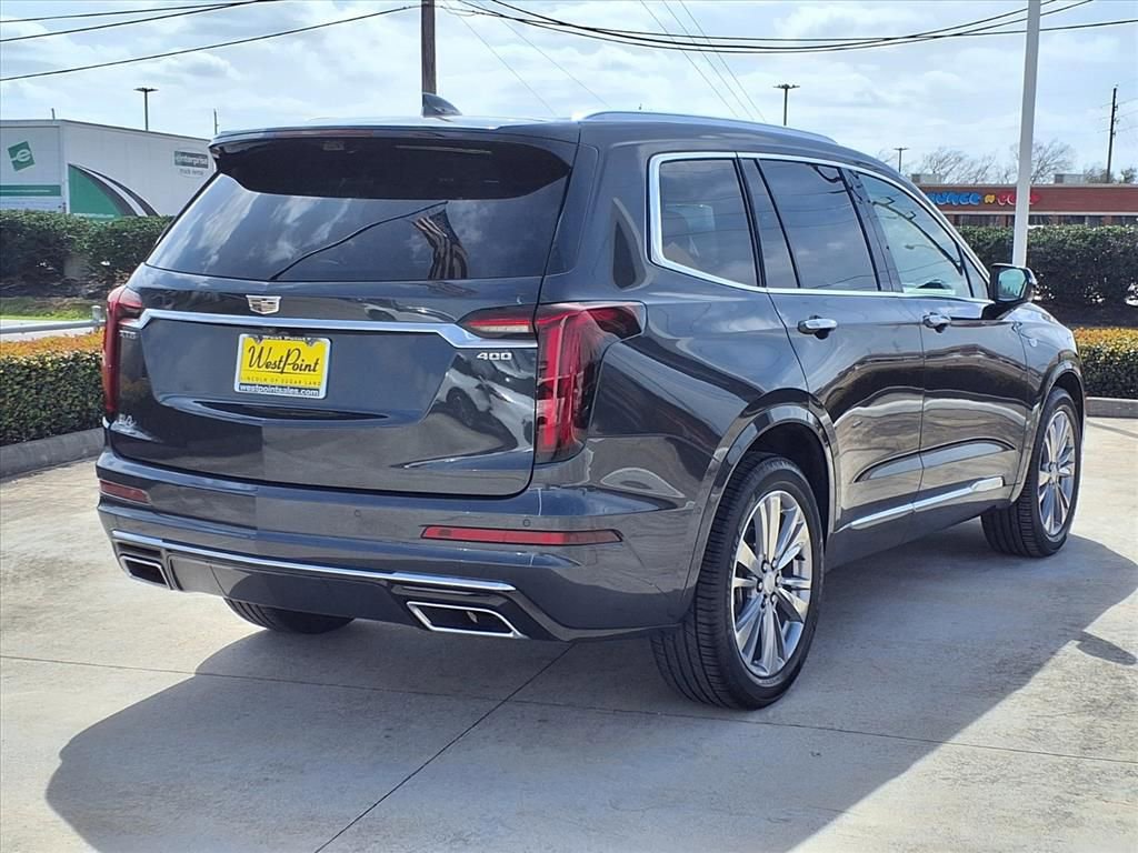 Used 2023 Cadillac XT6 Premium Luxury w/ Technology Package image 2
